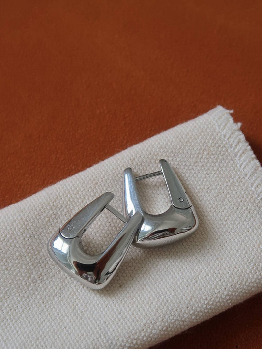 Cadance Hoop Earrings