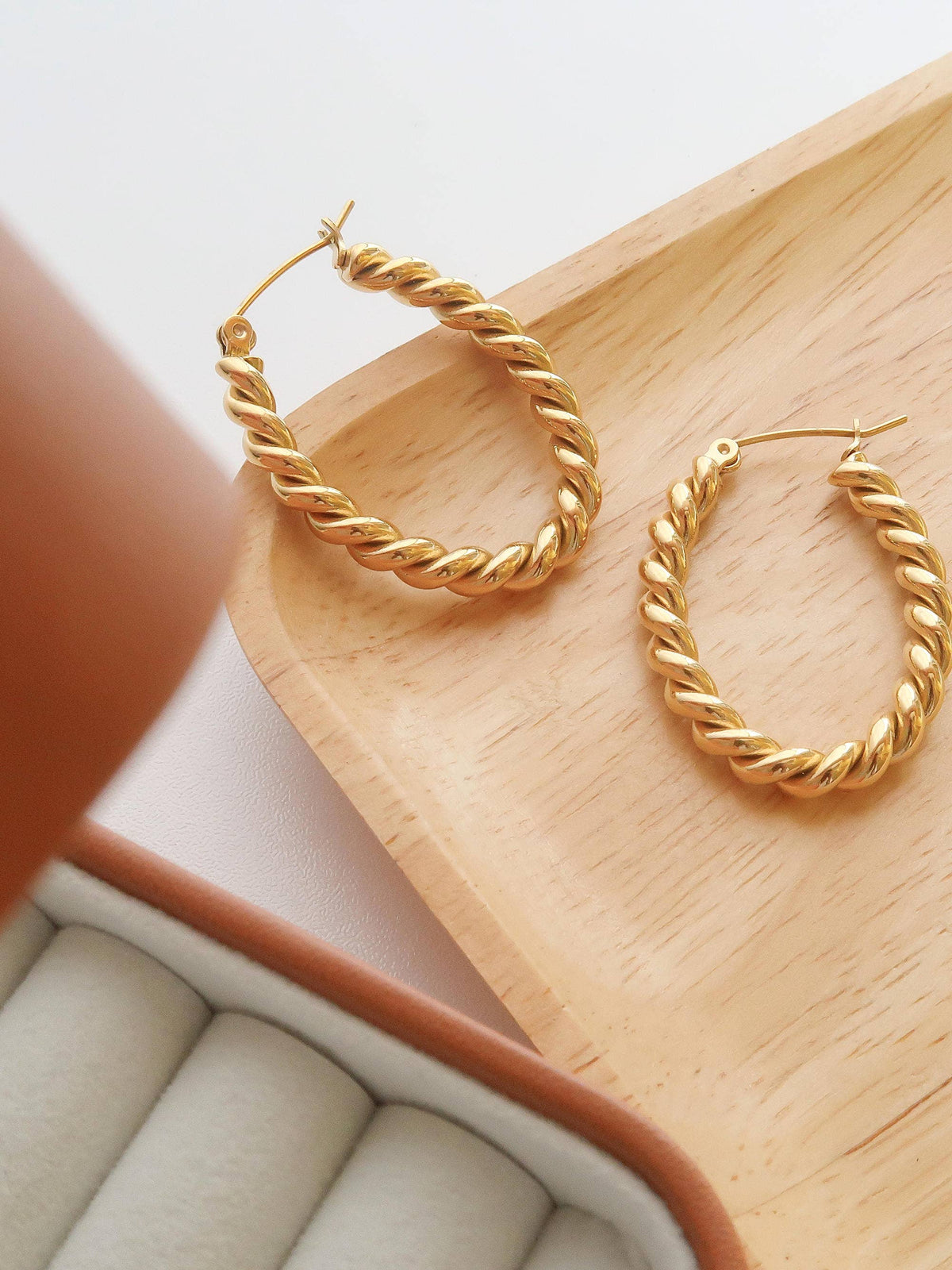 Brook Braided Hoops