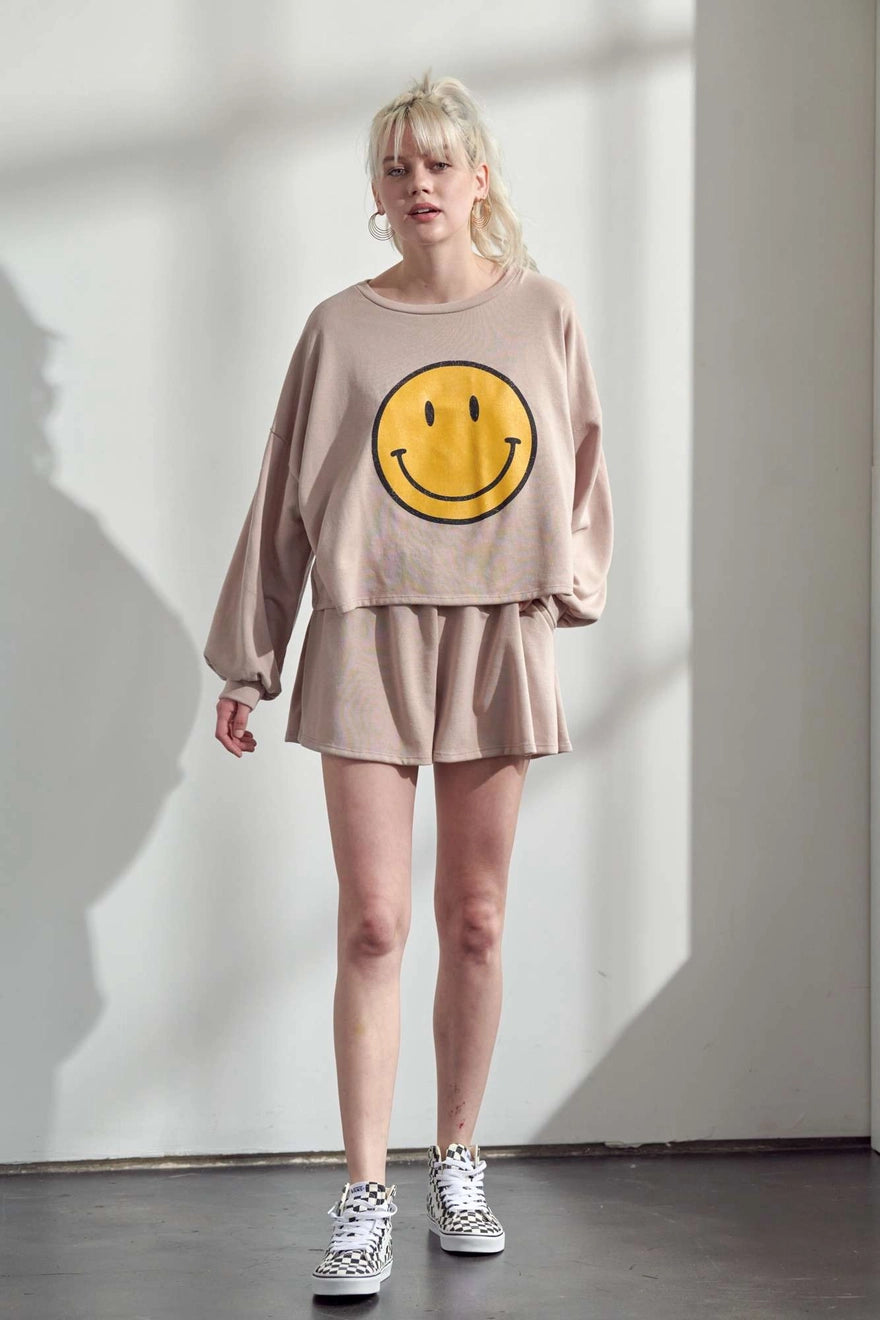 Smiley Face Print Long Sleeve & Shorts Set