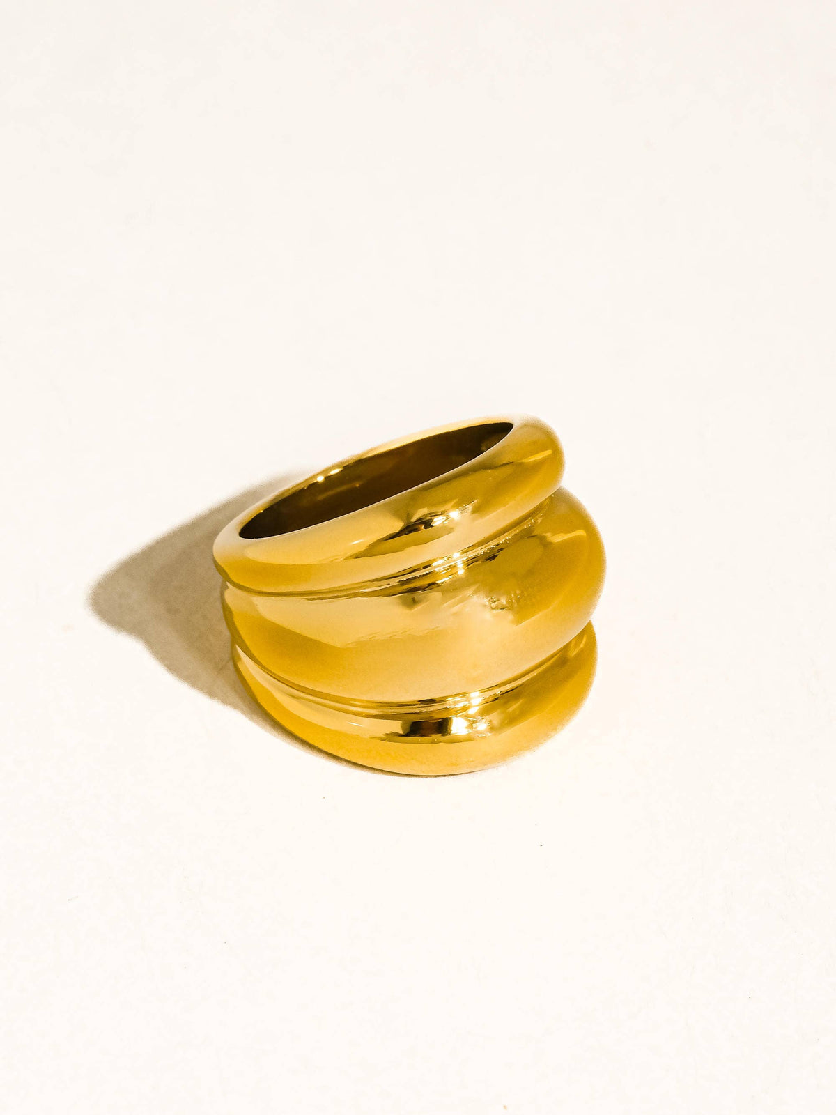 Daelen Dome Ring