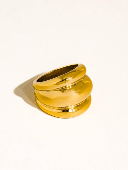 Daelen Dome Ring